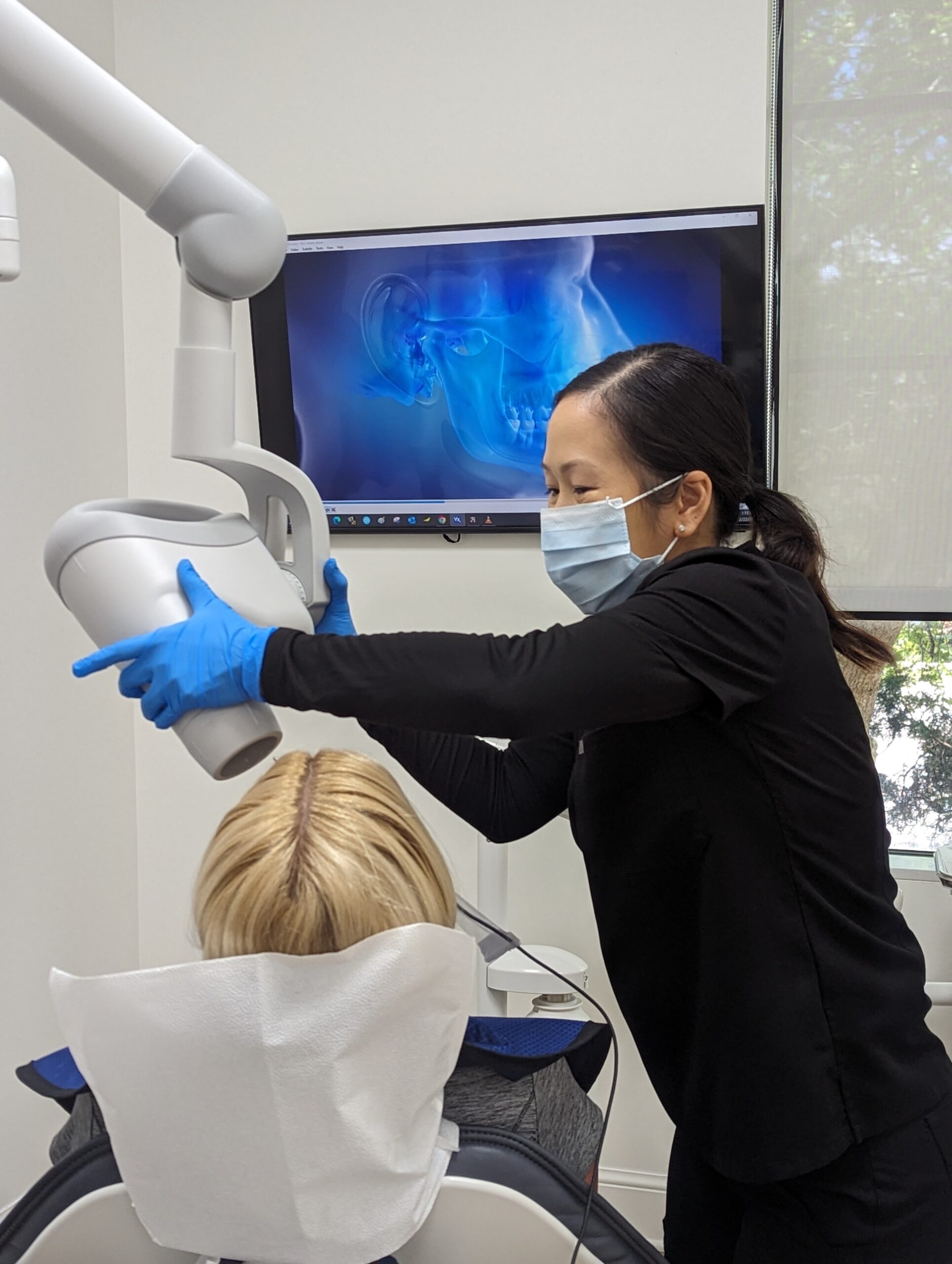 Biological Dentist Tooth Extraction Treatment
